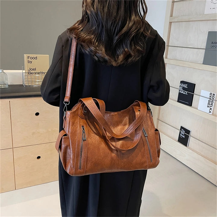 Launa - Shoulder Bag (Test)