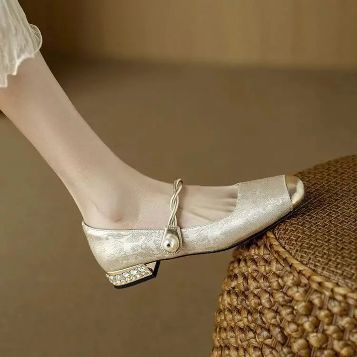 Melisa™ | Stylish Sandals with Embroidery and Adjustment