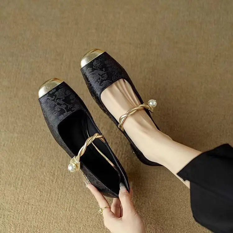 Melisa™ | Stylish Sandals with Embroidery and Adjustment