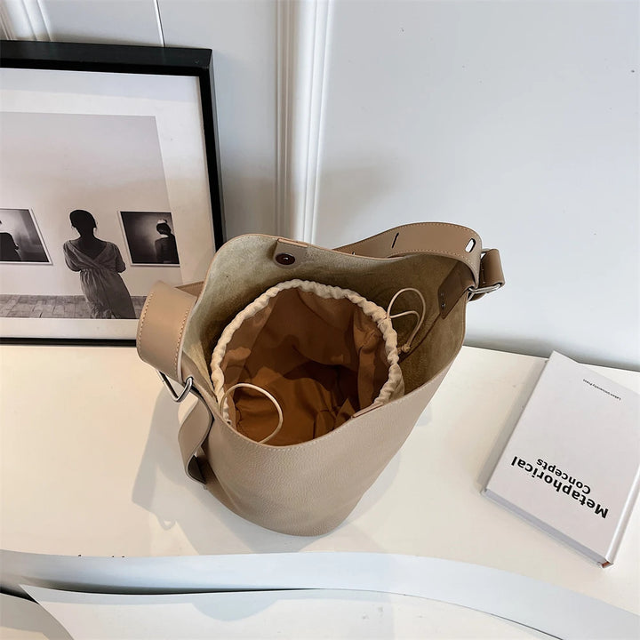 Nakoo - Elegant Bucket Bag