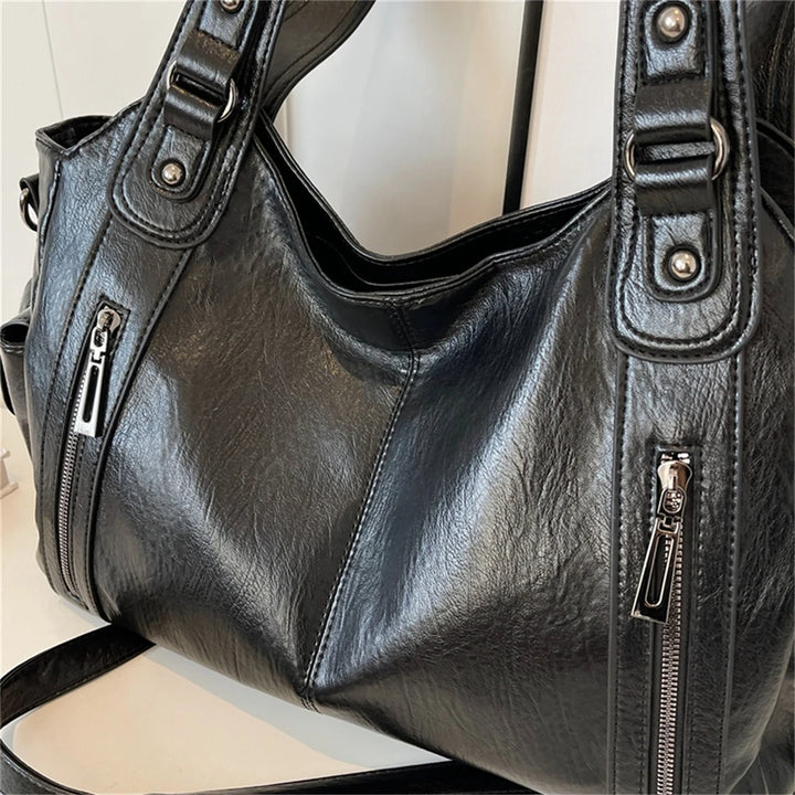 Launa - Shoulder Bag (Test)