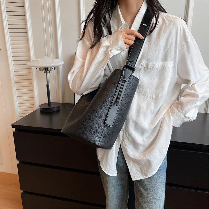 Nakoo - Elegant Bucket Bag
