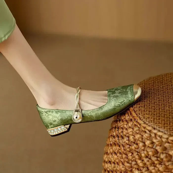 Melisa™ | Stylish Sandals with Embroidery and Adjustment