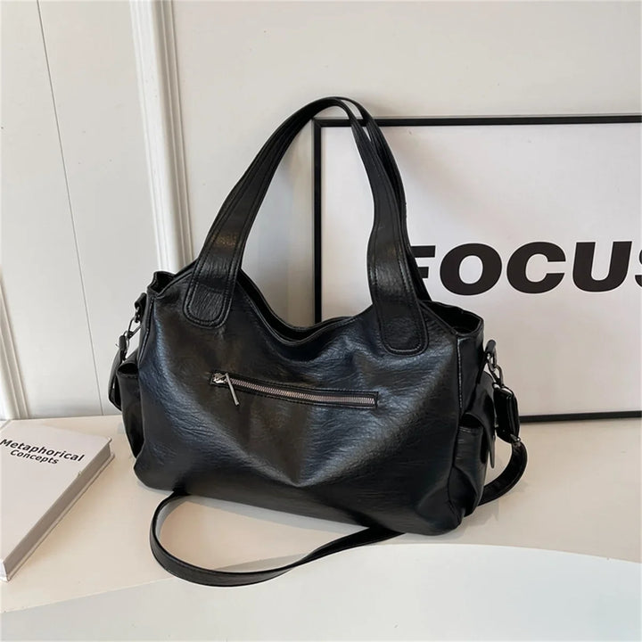 Launa - Shoulder Bag (Test)
