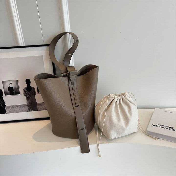 Nakoo - Elegant Bucket Bag