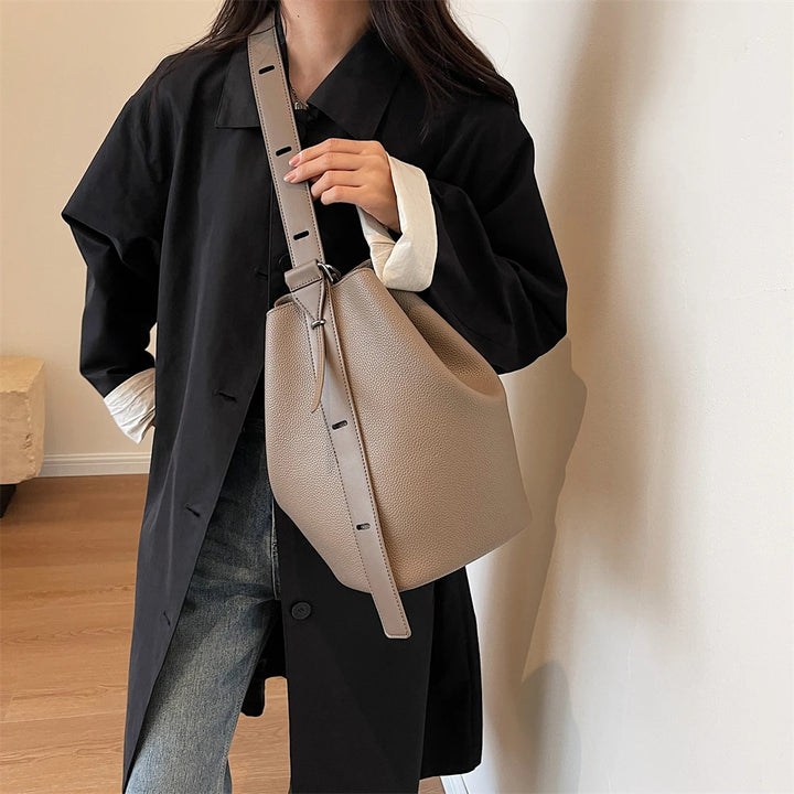 Nakoo - Elegant Bucket Bag