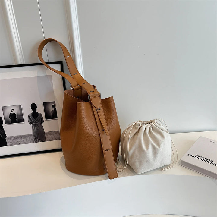 Nakoo - Elegant Bucket Bag