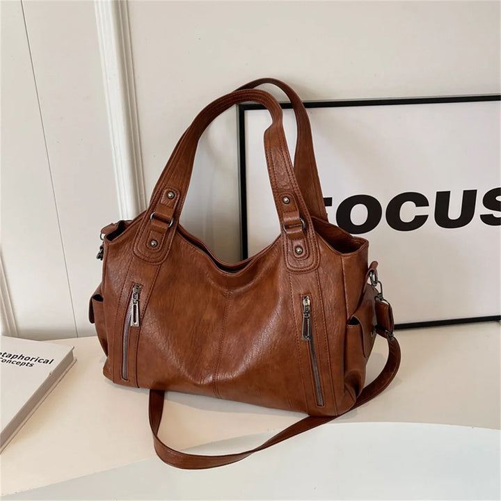 Launa - Shoulder Bag (Test)