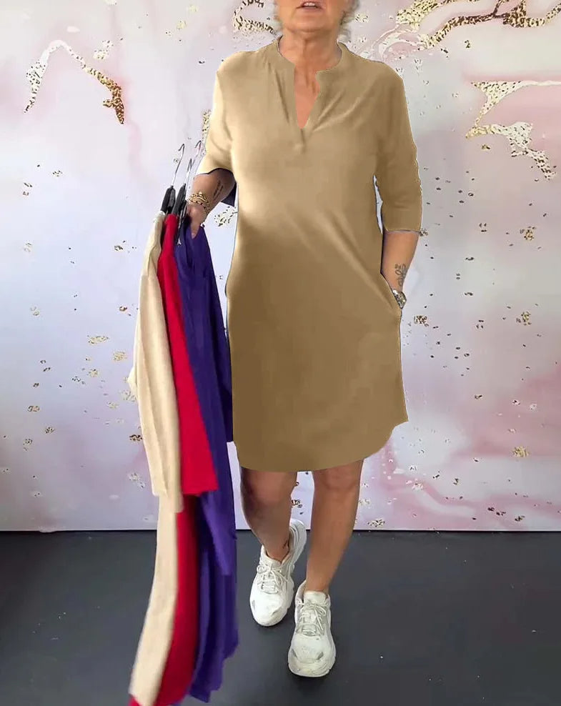 Hanneke - Plain V-neck Dress